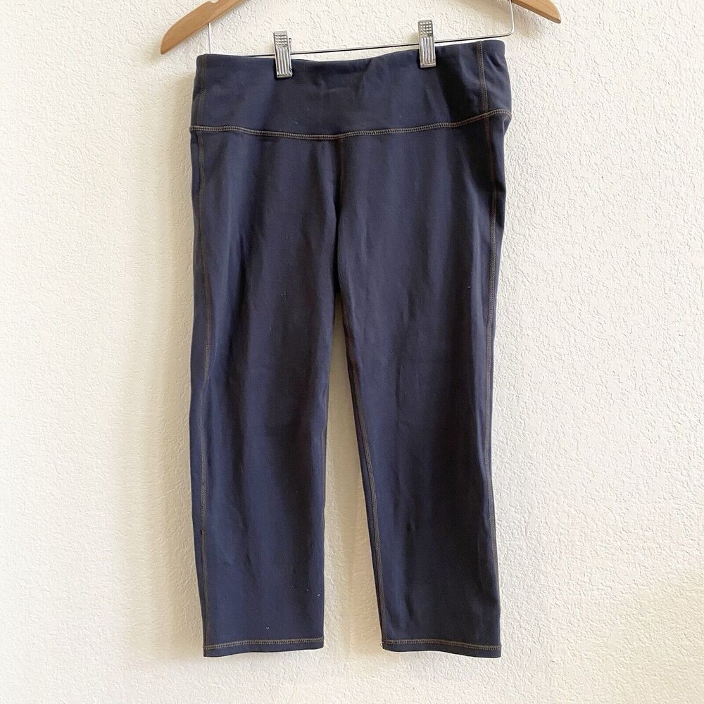 Athleta Women's M Chaturanga Gray Crop Capri Leggings Workout‎ Yoga